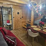 Z Jacuzzi Tatrzańskie Serce Czerwienne