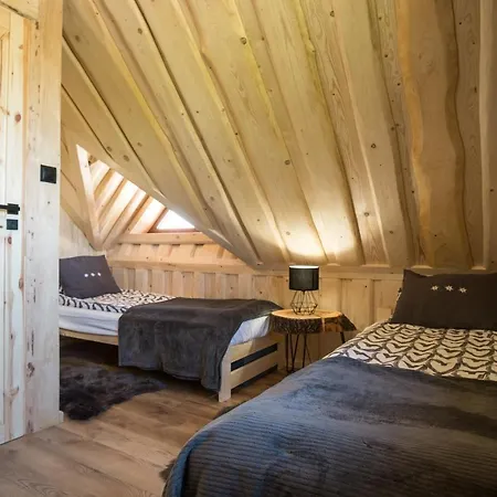 Z Jacuzzi Tatrzanskie Serce شاليه